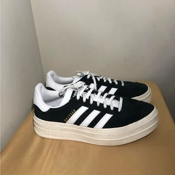 Adidas Gazelle Bold Extra Platform Sneakers - Picture 6 of 13